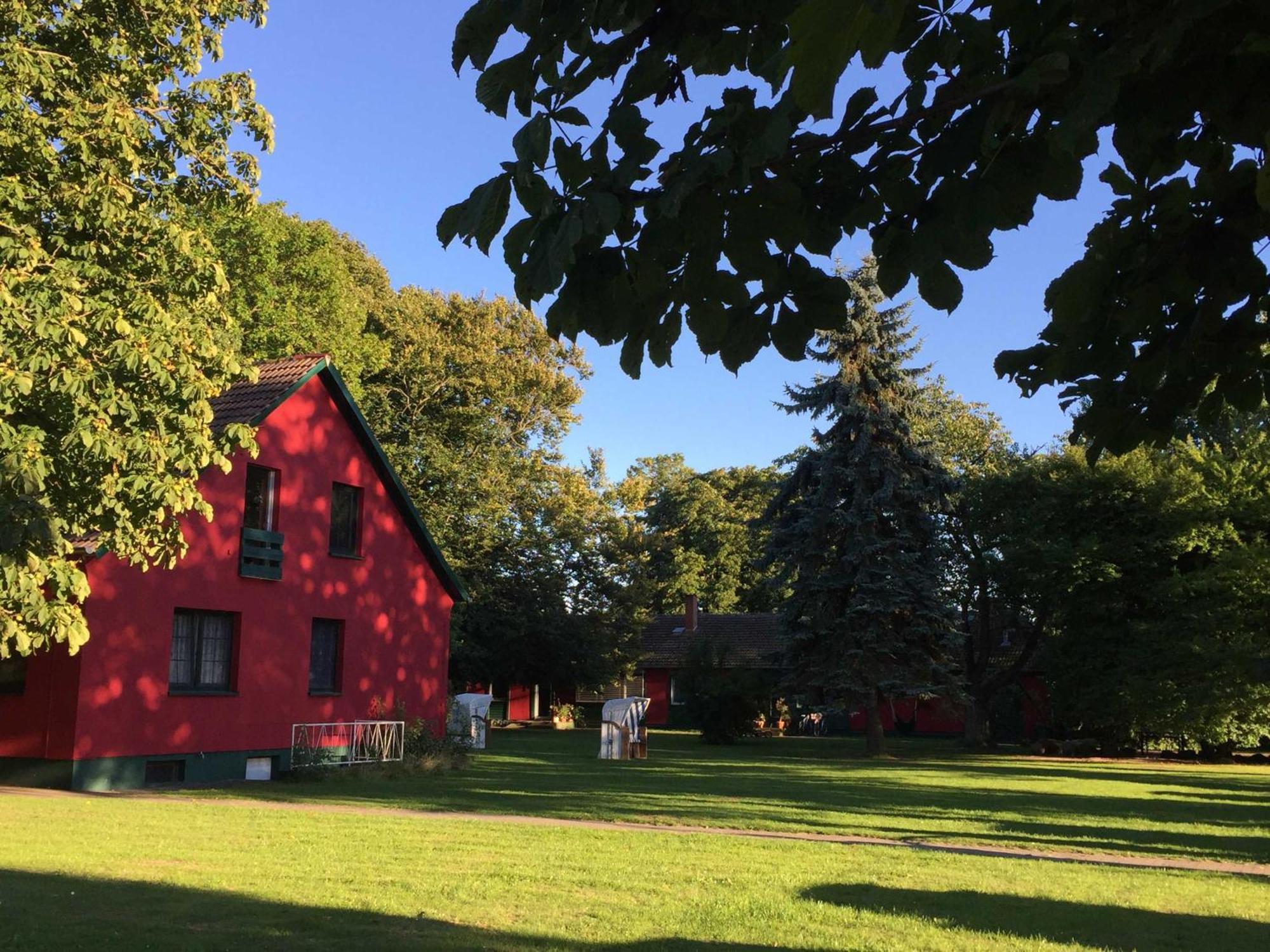 Ferienhaus 1 _ Ferien Im Gutspark Mattchow المظهر الخارجي الصورة